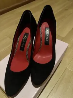 DIANA 黒 スエード ハイヒール