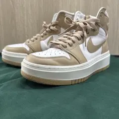 【美品】エア ジョーダン 1 エレベート HIGHのサムネイル