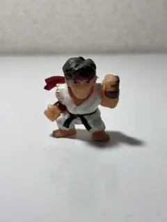 ストリートファイター　リュウ　フィギュア