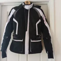ベリックバイクジャケット 黒とグレー スポーティー 52XL 秋冬用