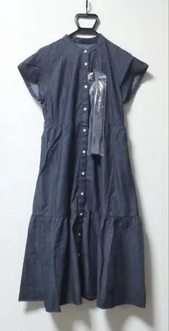 タグ付き新品　ライトデニムシャツワンピース　半袖 ブルー