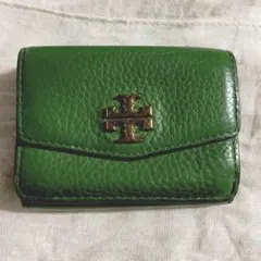 トリーバーチ グリーンレザー 三つ折り財布
