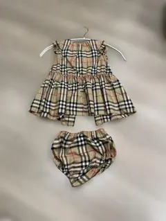 Burberry 定番　ベビーワンピースgirl