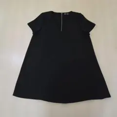 ZARA TRF ブラック 半袖 Aラインワンピースのサムネイル