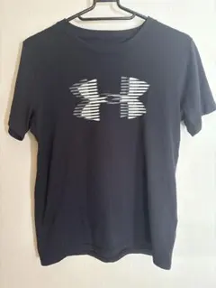 Under Armour HeatGear 黒 Tシャツ 160