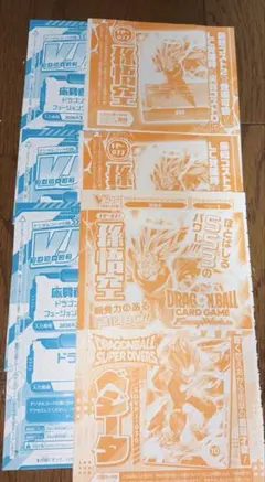 未開封　vジャンプ5月号　付録　孫悟空　 ベジータ　ゴジータ　各3枚セット