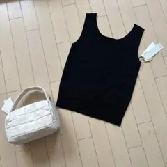 新品♡上質な2way ブラックトップス♡Vin♡送料込みのサムネイル