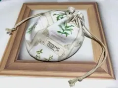 Item thumbnail for item f10348f2-83ed-40c9-969d-80ff57325f4c