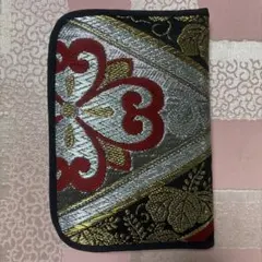 【帯リメイク】刺繍デザイン　通帳入れ　お薬手帳ケース　マルチケース