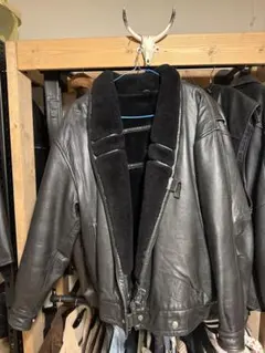 ブラックレザージャケット ボタン留め