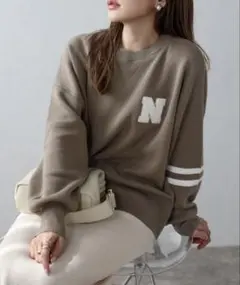 【新品】(サM)BONJOUR SAGAN サガラ刺繍ロゴスウェットライクニット