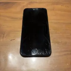 iPhone SE 第3世代　64GB