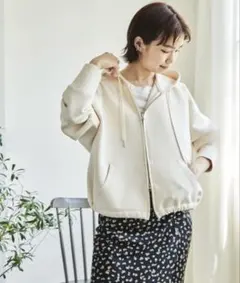 URBAN RESEARCH ダンボールZIPパーカー