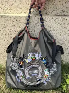 Item thumbnail for item f5f0b916-c0c5-4a59-be05-474c3299fef2