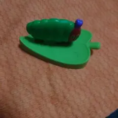 ★はらぺこあおむし　ハッピーセット