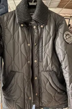 ALPHA INDUSTRIES 퀼팅 재킷 블랙