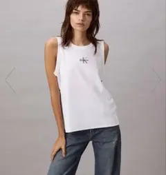 Calvin Klein ロゴ ノースリーブ ホワイトのサムネイル