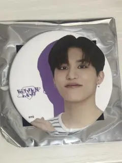 treasure  ジョンウ 缶バッジ  WONDERLAND