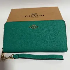 コーチ C4451 レザー長財布 グリーン ラウンドファスナー