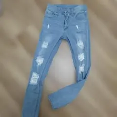 ライトブルー ダメージスキニーデニム