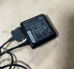 docomo AC アダプタ F002 富士通