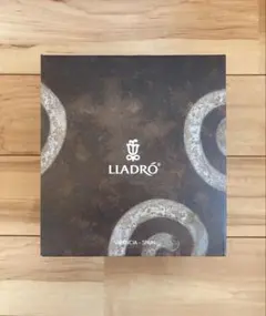 LLADRO Pulse of Africa ソルト＆ペッパーシェイカーのサムネイル
