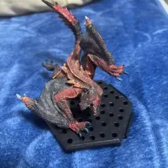 モンスターハンター ティガレックス希少種 フィギュア