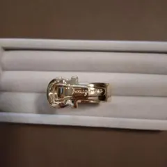 Item thumbnail for item 06d0db3a-407f-4573-9a08-8f3abf45f6e7