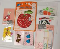 布製アップリケセット キャラクター　ボタン（船、木馬）　リボン等8点