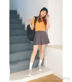 【美品】GUローウエストプリーツスカート（インパン付き）Sサイズ