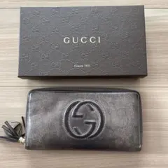 GUCCI ラウンドファスナー長財布 タッセル付きのサムネイル