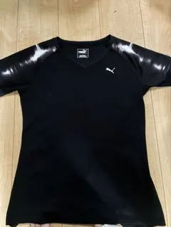 PUMA ブラック Vネックシャツ Lサイズ