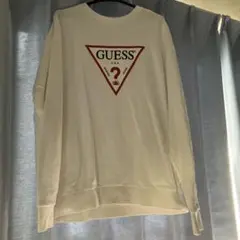GUESS ホワイト トライアングルロゴ 長袖トレーナー