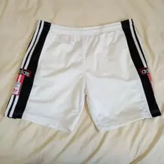 adidas　ハーフパンツ