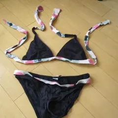 黒のドット柄セパレート水着・ビキニ