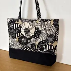 花柄　大きめ　肩掛けバック　ハンドメイド　シンプル　エコバッグ