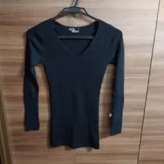 CECIL McBEE ブラック Vネック リブニットワンピース