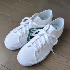 新品　未使用　Puma スニーカー ソフトフォーム