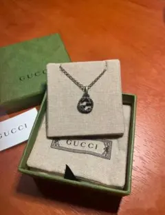 GUCCI インターロッキングG ネックレス シルバー