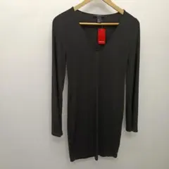 新品未使用　FOREVER 21 ブラック Vネック 長袖 L　フォーエバー21のサムネイル