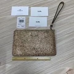 COACH リストレット ポーチ ゴールドのサムネイル