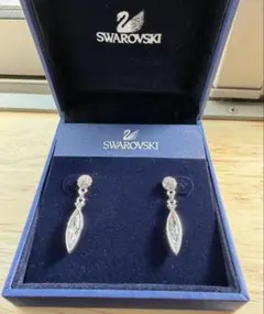[美品/数回使用]Swarovski シルバーピアス