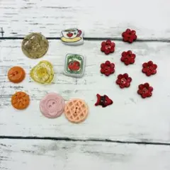 ＊フランスのボタンと陶器のボタン