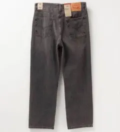 Levi's ダークグレー ストレートデニム
