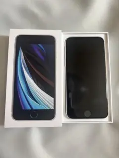 iPhone SE(2代目) 64GB SIMフリー端末　Apple