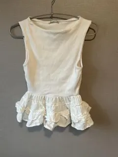 ZARA ザラ　フリル付きホワイトノースリーブシャツ Mサイズ