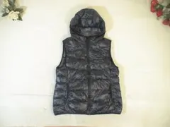 102093 ユニクロ　ダウンベスト　黒　サイズXL