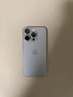 Apple iPhone 15 Pro 本体のサムネイル