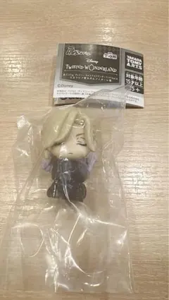 ツイステッドワンダーランド 肩ズン ヴィル・シェーンハイト