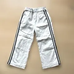 子供　ズボン　ストライプ　ベージュ　パンツ